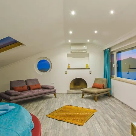Villa 5 Bedroom Luxury 7073 Kalkan