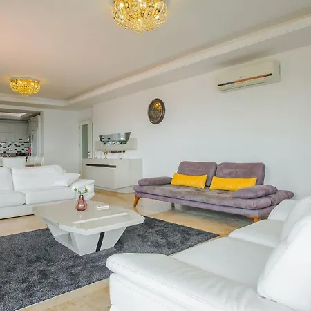 Villa 5 Bedroom Luxury 7073 Kalkan